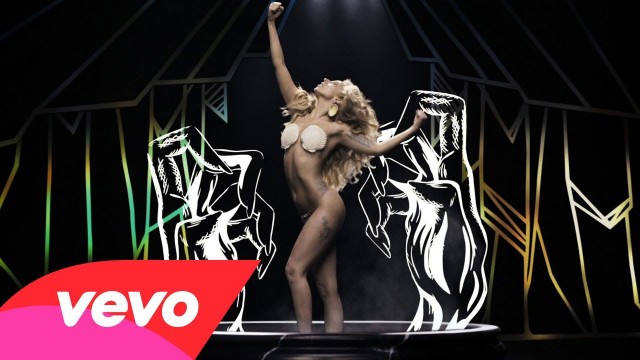 Lady Gaga – Applause (Official)