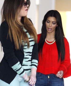 Kim K Calls Out Khloe For Dating ’50 Rappers’