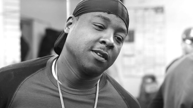 The Cutting Room With Jadakiss – Top 5 Dead Or Alive Rappers Debate At The Barber Shop